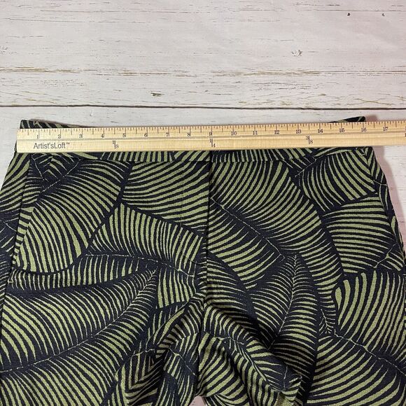 Ann Taylor Devin City Shorts Womens Size 8 Green Black Palm Leaf Print Tailored - Picture 5 of 11